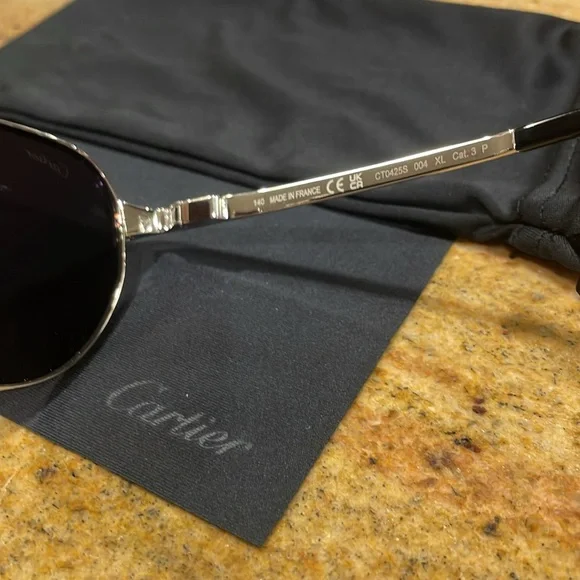 Cartier CT0425S - 004 aviator sunglasses.59-16-140 Authentic Brand New Eyewear